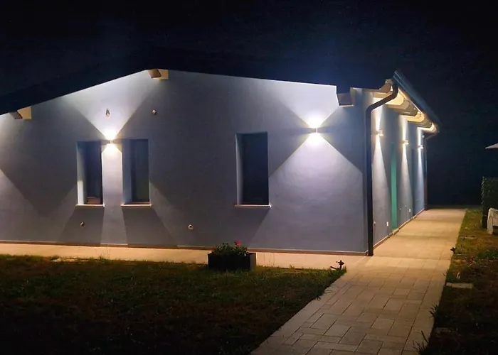 Pensión Rdm Albiano Magra